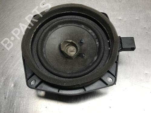 Used Speaker MITSUBISHI COLT VI (Z3_A, Z2_A) 1.5 (Z23A) (109 hp) 17497065