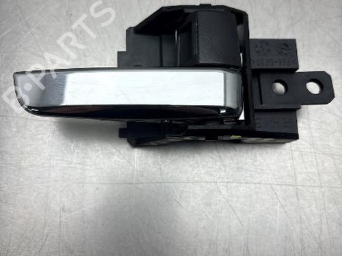 Used Front right exterior door handle MITSUBISHI OUTLANDER III (GG_W, GF_W, ZJ, ZL, ZK) 2.0 Hybrid 4WD (GG2W) (200 hp) 17032393