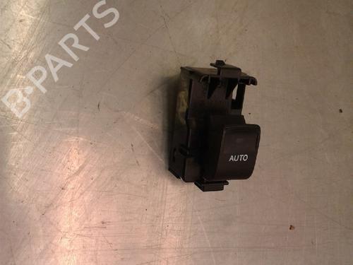 Used Switch TOYOTA AURIS (_E15_) 1.8 Hybrid (ZWE150_, ZWE150R) (136 hp) 10826737