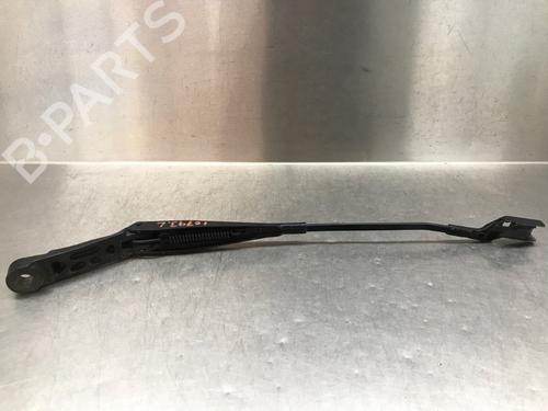 Used Front windshield wiper arm NISSAN PULSAR Hatchback (C13) 1.5 dCi (110 hp) 25148880