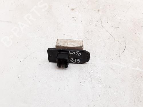 Used Heater resistor TOYOTA COROLLA Liftback (_E10_) 1.6 GLI (AE101_, AE101R) (114 hp) 11778700