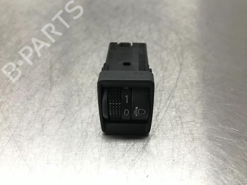 Used Switch NISSAN NOTE (E12) 1.2 (80 hp) 10854967