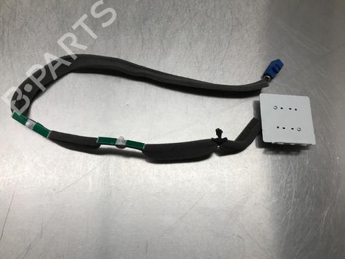 Antenne/Base NISSAN NOTE (E12) 1.2 (80 hp) 13180338
