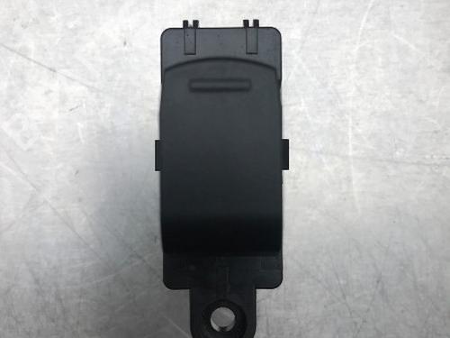 Used Switch SUZUKI VITARA (LY) 1.6 DDiS (APK 416D) (120 hp) 12232961