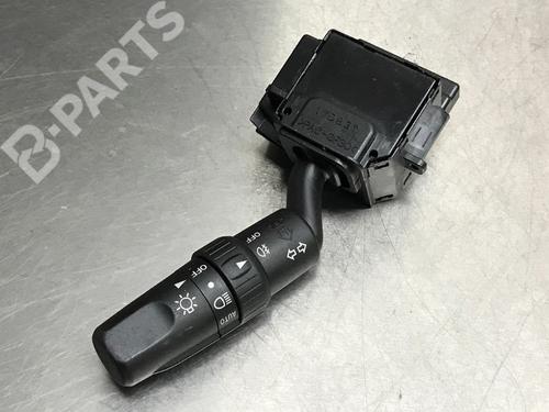 Used Switch Switch MAZDA 3 (BK) 2.0 (BK10F, BKEP) (141 hp) 10852373 10852373