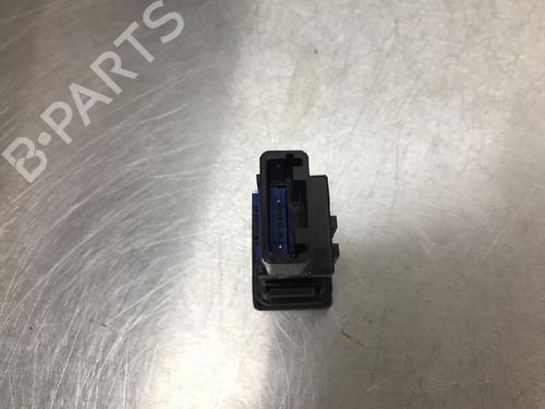 Switch TOYOTA YARIS (_P13_) 1.5 Hybrid (NHP130_) | BP10847720I30 