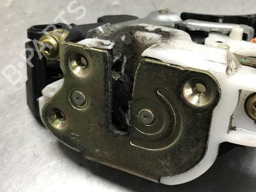 Høyre foran lås MITSUBISHI COLT VI (Z3_A, Z2_A) 1.5 (Z23A) | BP16911221C97 