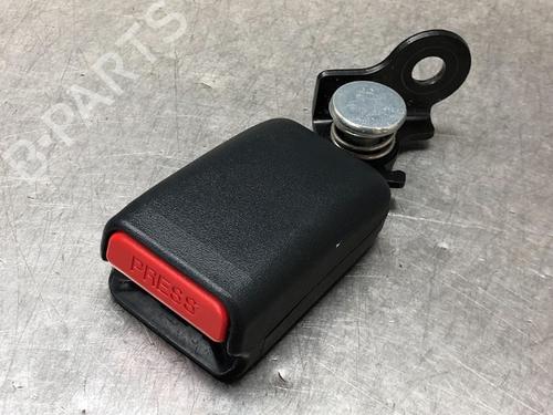Boucle de ceinture de sécurité MITSUBISHI MIRAGE / SPACE STAR VI Hatchback (A0_A) 1.2 (A03A) (80 hp) 13185516