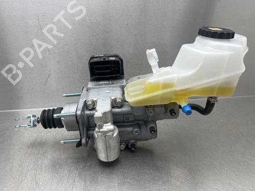 Used Brake master cylinder TOYOTA C-HR (_X1_) 1.8 Hybrid (ZYX10_, ZYX11_, ZYX10R, ZYX11R) (122 hp) 17706451