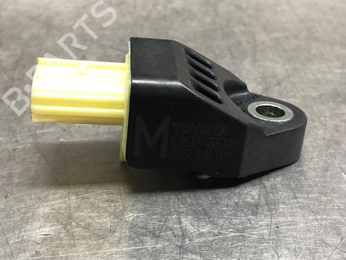 Used Electronic module TOYOTA RAV 4 III (_A3_) 2.0 4WD (ACA30_, ACA30R) (152 hp) 16911314