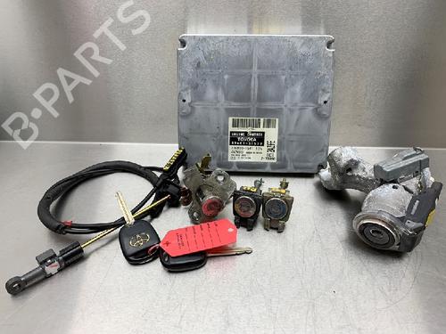 Used Control unit Control unit TOYOTA CAMRY Saloon (_V3_) 2.4 (ACV30, ACV36) (152 hp) 10843380 10843380
