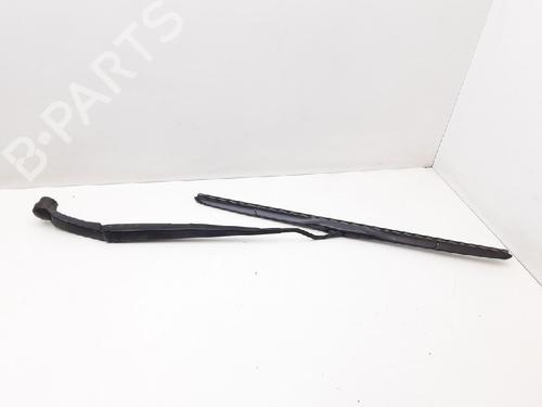 Used Front windshield wiper arm HYUNDAI i20 II (GB, IB) 1.0 T-GDI (101 hp) 13174389