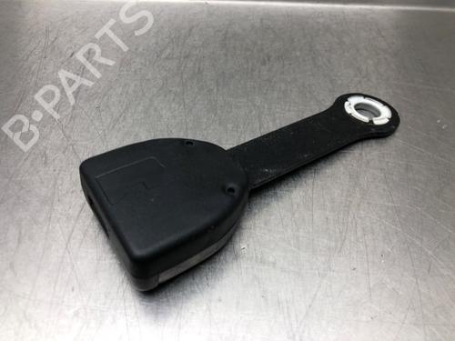 Used Seat buckle TOYOTA COROLLA Verso (ZER_, ZZE12_, R1_) 1.6 (ZNR10_, ZNR10R) (110 hp) 17062472