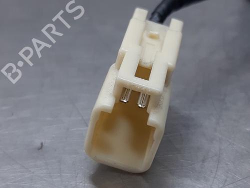 Seat buckle TOYOTA URBAN CRUISER (_P1_) 1.33 (NSP110_, NSP110) | BP13181680I32 