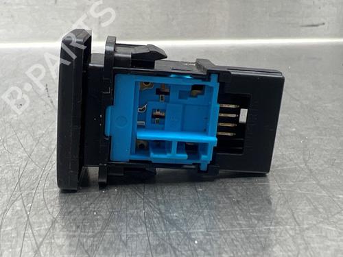 Switch TOYOTA YARIS (_P13_) 1.3 (NSP130_, NSP130) | BP16911531I30 