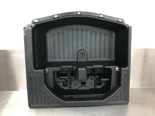 Used Glove box NISSAN NOTE (E12) 1.2 (80 hp) 12425312
