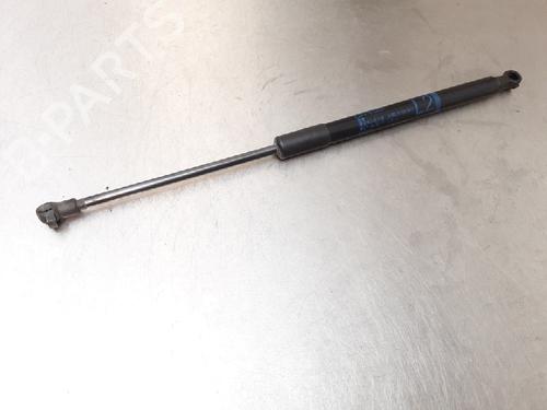 Used Tailgate lift support TOYOTA YARIS (_P13_) 1.3 (NSP130_, NSP130) (99 hp) 13177768