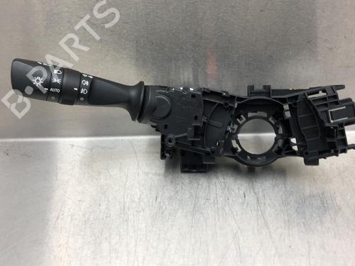 Used Headlight switch TOYOTA AURIS Estate (_E18_) 1.2 (NRE185_, NRE185R, NRE185H) (116 hp) 15294227