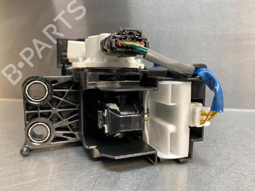 Gear lever TOYOTA AURIS (_E18_) 1.8 Hybrid (ZWE186_, ZWE186R) | BP10848124M90 