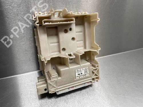 Used Fuse box TOYOTA AYGO (_B4_) 1.0 (KGB40) (69 hp) 10851385