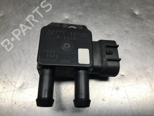 Elektronensonde für NISSAN PULSAR Hatchback (C13) 1.6 DIG-T (190 hp) 33181307