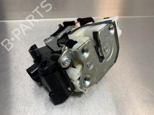 Used Front right lock MITSUBISHI OUTLANDER II (CW_W) 2.4 (CW5W) (170 hp) 10845787
