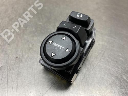 switch-kia-picanto-iii-ja-10-t-gdi-93530g6000-2017-10858987 main image