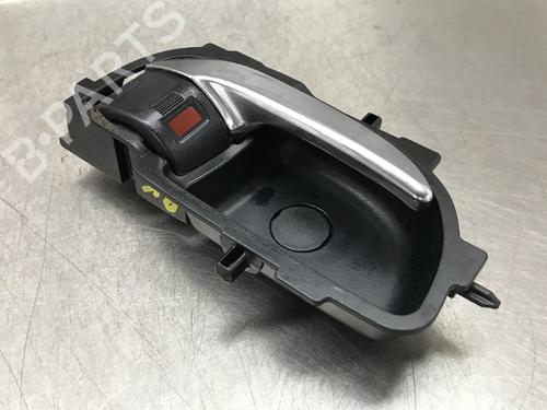 Used Front right exterior door handle TOYOTA AURIS (_E18_) 1.4 D-4D (NDE180_, NDE180R) (90 hp) 10857596