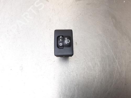 Used Switch TOYOTA AURIS (_E18_) 1.8 Hybrid (ZWE186_, ZWE186R) (136 hp) 10848162
