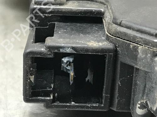 Rear right lock SUBARU FORESTER (SG_) 2.0 X AWD (SG5) | BP13239491C99 