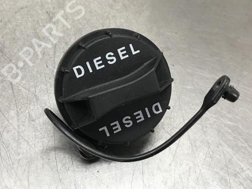 Used Fuel cap HYUNDAI i40 I CW (VF) 1.7 CRDi (141 hp) 13181528