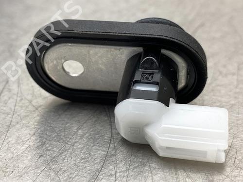 Switch TOYOTA YARIS (_P21_, _PA1_, _PH1_) 1.5 Hybrid (MXPH11) | BP10858483I30 