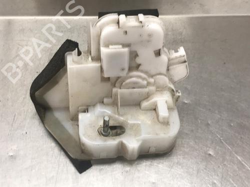 Used Rear right lock SUBARU IMPREZA Hatchback (GR, GH, G3) 2.0 D AWD (150 hp) 15219272
