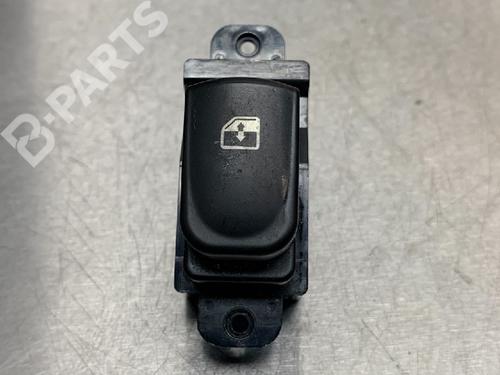 Used Switch Switch HYUNDAI i20 I (PB, PBT) 1.2 (78 hp) 10844728 10844728