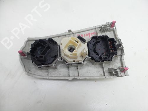 AC-Styringsenhed/Manøvreenhed TOYOTA YARIS (_P9_) 1.3 VVT-i (SCP90_, SCP90R) (87 hp) 10824611