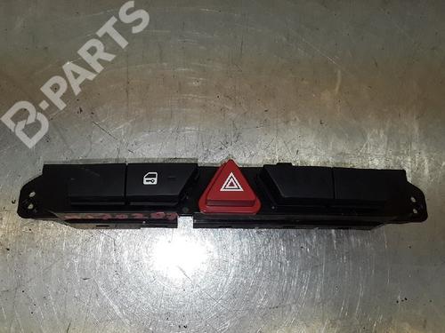 switch-kia-ceed-hatchback-ed-16-crdi-90-937001h000-937001h010-202009257-202006302-2006-2007-2008-2009-2010-2011-2012-10830492 main image