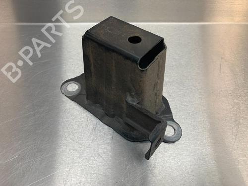 Used Rear bumper bracket MITSUBISHI OUTLANDER II (CW_W) 2.4 (CW5W) (170 hp) 13176701