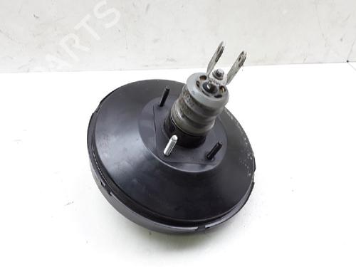 Used Servo brake TOYOTA YARIS (_P13_) 1.0 (KSP130_, KSP130) (69 hp) 10841011