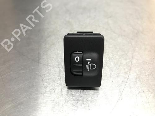 Commutateur TOYOTA YARIS (_P13_) 1.5 Hybrid (NHP130_) (101 hp) 10847815