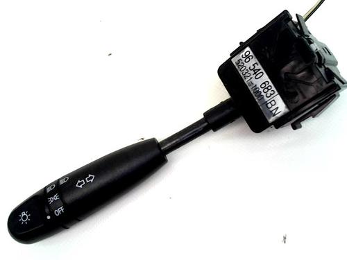 Used Steering column stalk CHEVROLET MATIZ (M200, M250) 0.8 (52 hp) 10819582