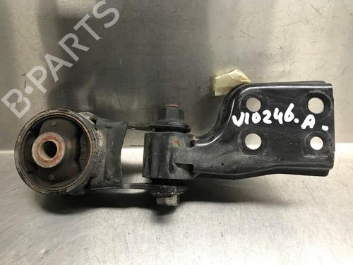 Used Gearbox mount TOYOTA YARIS (_P13_) 1.5 Hybrid (NHP130_, NHP130) (101 hp) 16408026