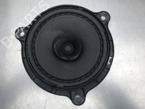 Used Speaker NISSAN TIIDA Hatchback (C11) 1.6 (110 hp) 15486948