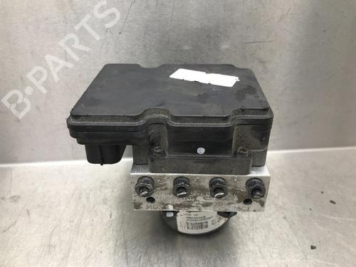 Used ABS pump KIA CEE'D Sportswagon (JD) 1.6 CRDi 110 (110 hp) 13534688