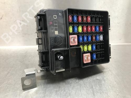 Used Fuse box Fuse box 17497126 17497126