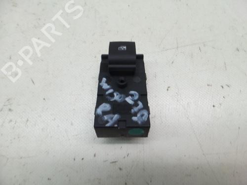 Switch CHEVROLET AVEO Hatchback (T300) 1.3 D 95460077