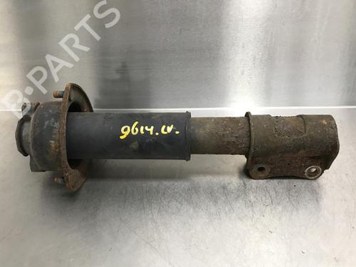 Used Left front shock absorber SUZUKI GRAND VITARA I (FT, HT) 2.0 TD 4x4 (SQ420D) (87 hp) 10852584