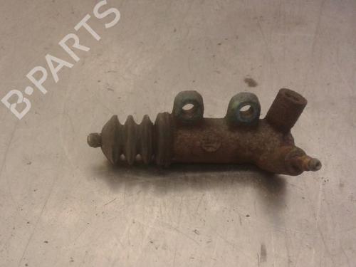 Koblingscylinder TOYOTA YARIS (_P1_) 1.0 (SCP10_, SCP10R) (68 hp) 13178264