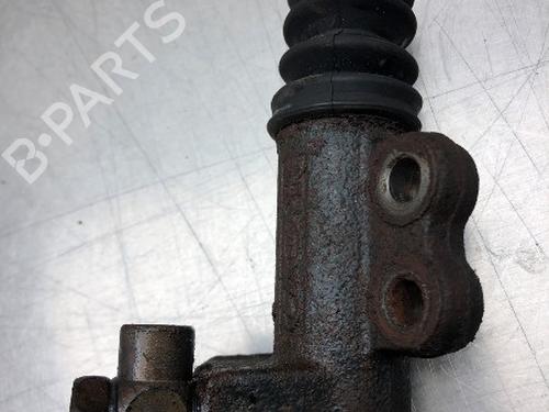 Clutch slave cylinder HYUNDAI i30 (GD) 1.6 CRDi | BP16725109M113 