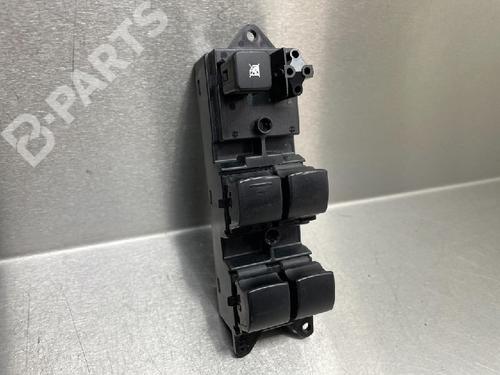 Used Switch Switch MITSUBISHI MIRAGE / SPACE STAR VI Hatchback (A0_A) 1.0 (A05A) (71 hp) 10851419 10851419