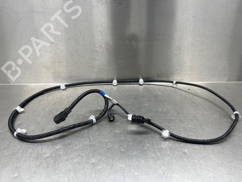 Used Cable TOYOTA YARIS (_P21_, _PA1_, _PH1_) 1.5 Hybrid (MXPH10, MXPH11) (116 hp) 17761328